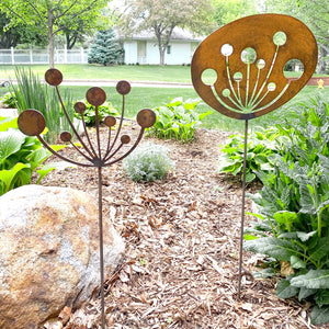 Cow parsley metal garden stake