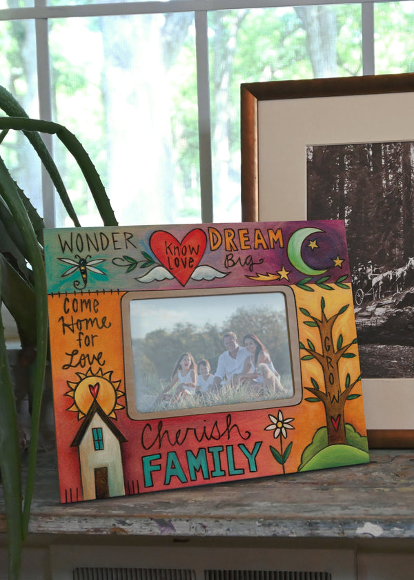 Creative Family Wall Photo Display Ideas