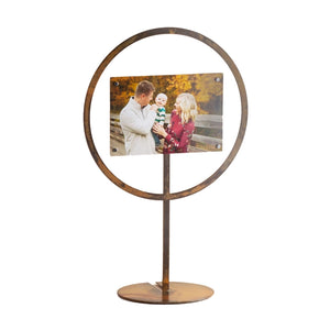 Magnetic Circle Picture Frame