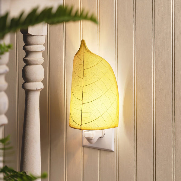 Leaf Nightlight [Assorted Colors]