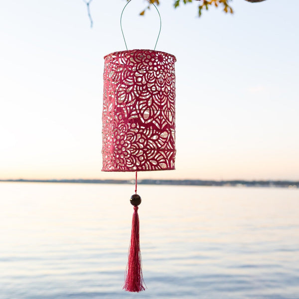 Soji Stella - Tassel Cylinder - 7.5" Solar Lantern