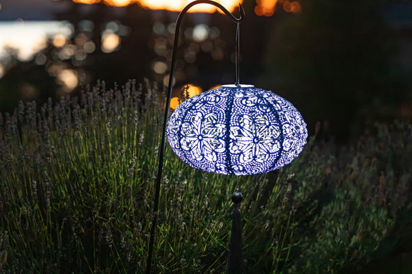 Soji Stella - Tassel Oval - 14" Solar Lantern