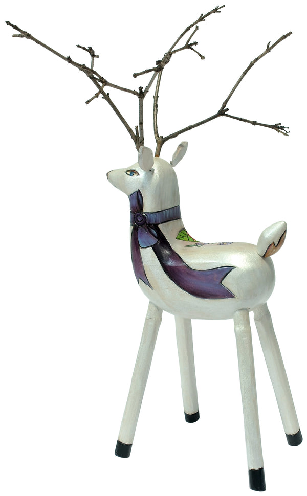 Reindeer Sculpture | Ribbon