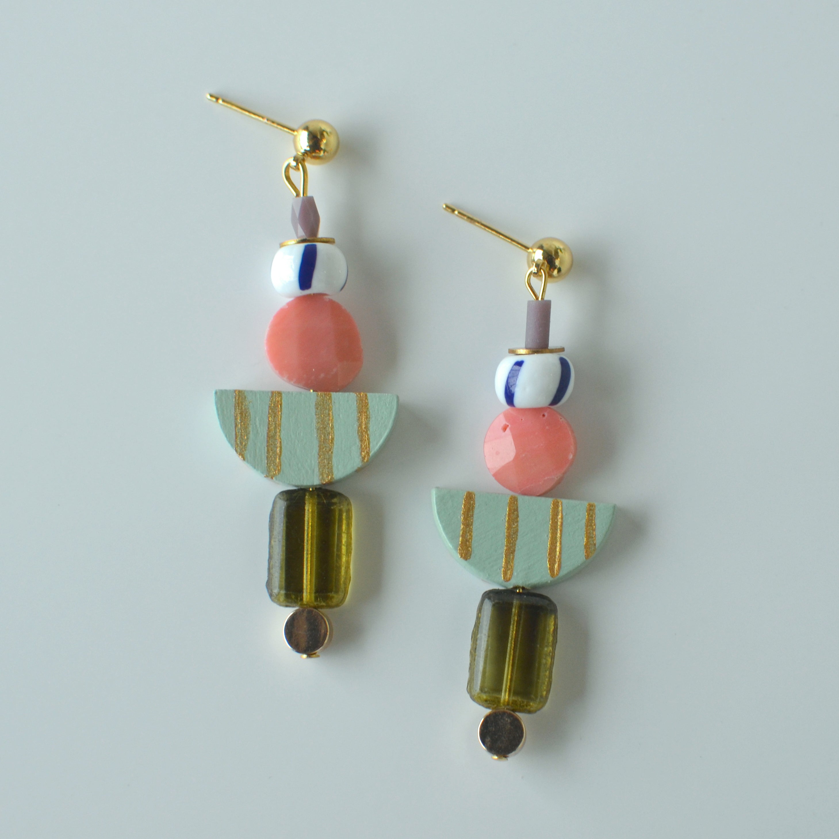 Hey Day Dangly Post Earring | 1