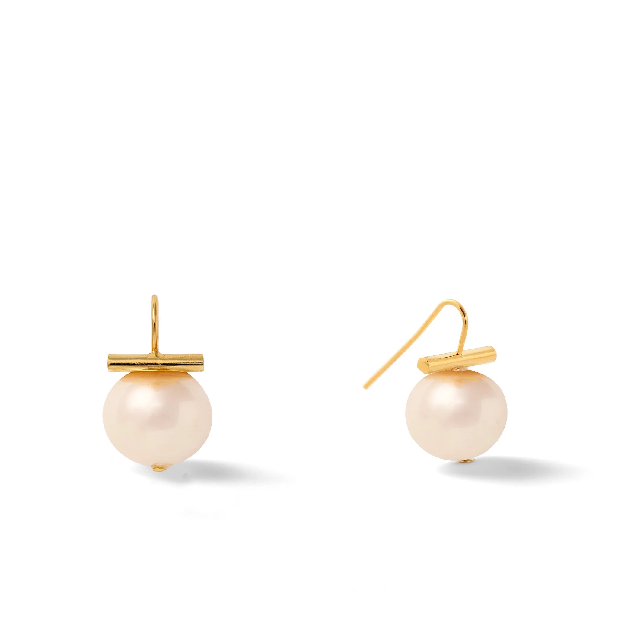 Gold Medium Pebble Pearl Earrings (Assorted)