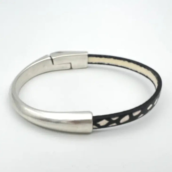 Classic Magnetic Cuff - Silver (Assorted)