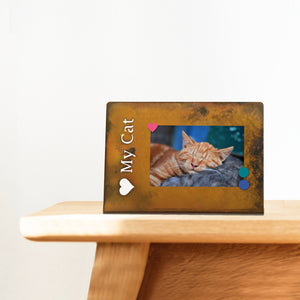 Love My Cat Magnetic Frame – Easily show off your newest pics of your furry feline friend by using this unique patina magnetic frame example with orange cat photo