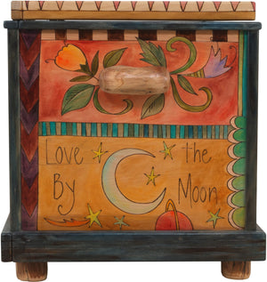 Chest –  "Go Barefoot" chest with nautically themed motif